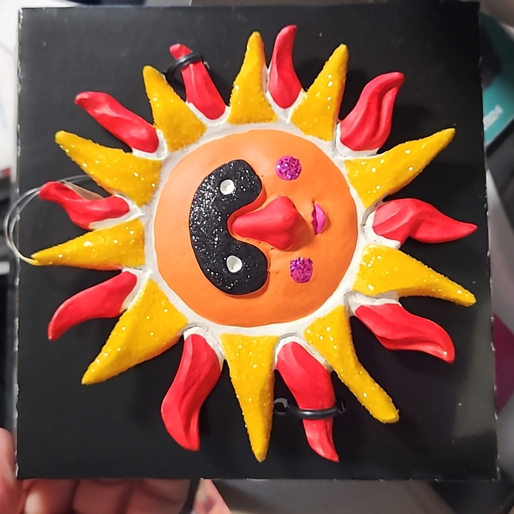 CIRQUE DU SOLEIL-DEPT 56 SHINING SUN ORNAMENT  NIB -ONE